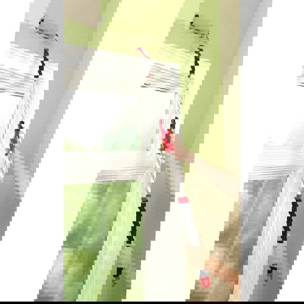 Paint Roller Extension Poles; Connection Type: Threaded ; Lock Type: Twist ; Material: Aluminum; Steel ; Minimum Length: 29in ; Maximum Length: 61.00 ; Telescoping: Yes