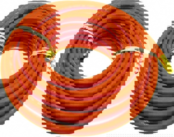 Oil Resistant Air Hose: 3/8