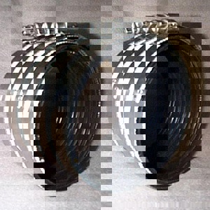 8 HUSKY HD 2000 NH COUP