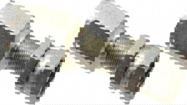 Hydraulic Hose Female Swivel Fitting: 0.75