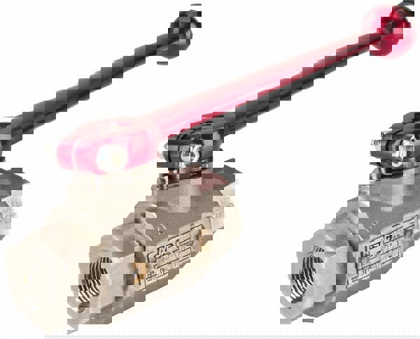 Standard Manual Ball Valve: 3/8