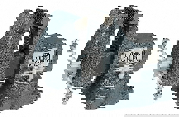 Bench & Pipe Combination Vise: 5