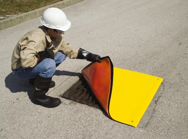 1-1/2' Long x 1-1/2' Wide, Polyurethane Drain Seal