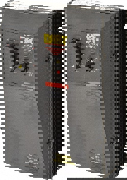 DC Motor: Enclosed Enclosure, 1/8 hp, 30