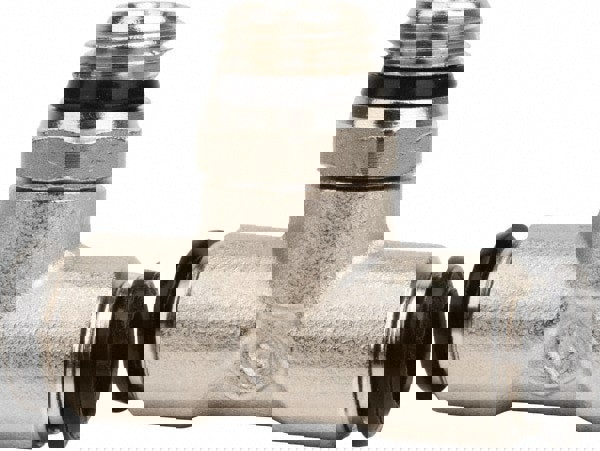 Push-To-Connect Tube to Universal Thread Tube Fitting: 3/8