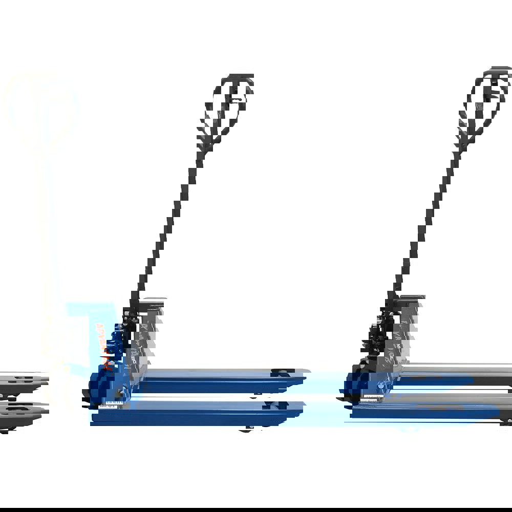Pallet Trucks/Jacks; Type: Advantage Pallet Truck ; Control Type: Hand ; Load Capacity (Lb. - 3 Decimals): 4400.000 ; Outside Fork Width: 27in ; Maximum Lifting Height: 7.5in ; Minimum Lifting Height: 2.9in