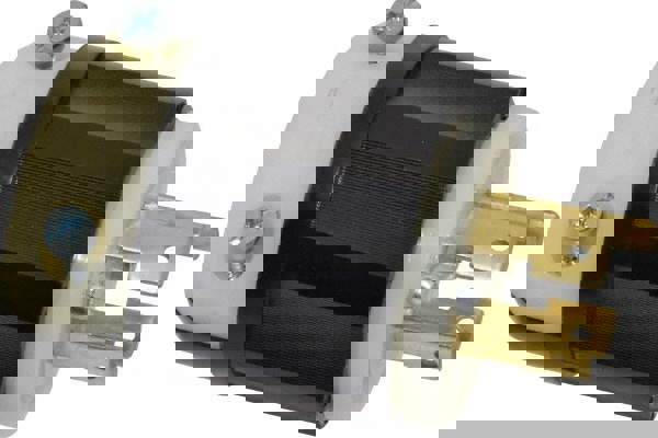 Locking Inlet: Plug, Industrial, L16-30P, 480V, Black & White