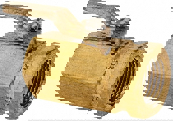 Standard Manual Ball Valve: 3/8