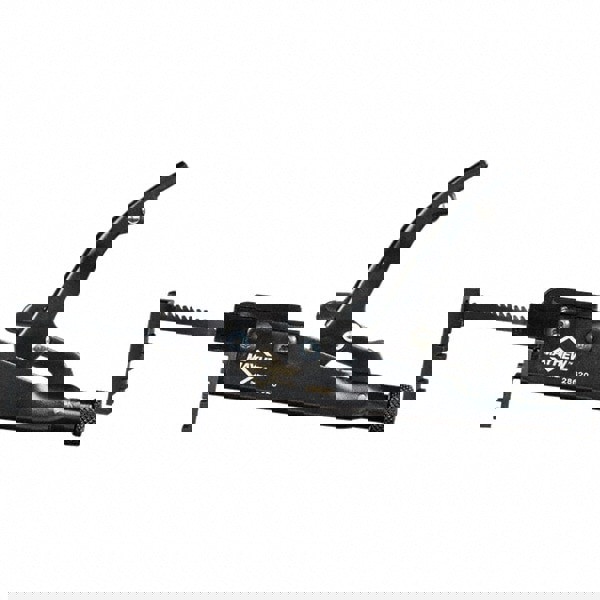 Locking Plier: C-Clamp Jaw