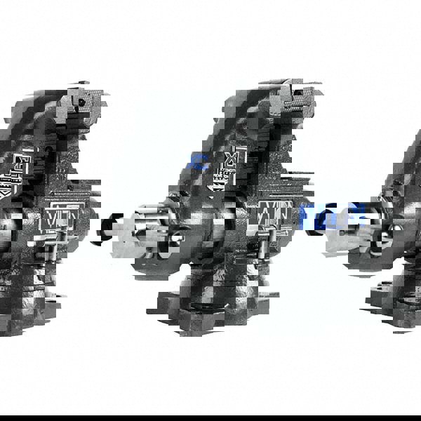 Bench & Pipe Combination Vise: 3-1/2