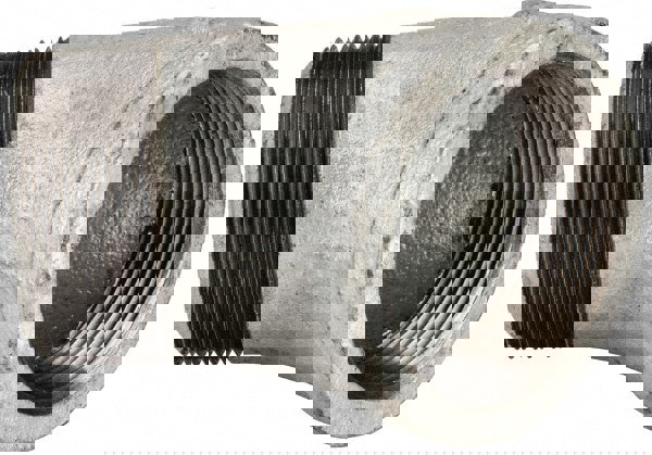 Malleable Iron Pipe 45 &deg; Street Elbow: 2