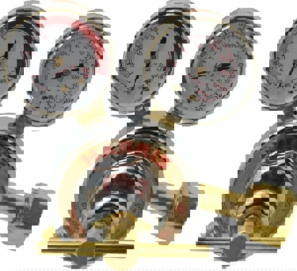 300 CGA Inlet Connection, Male Fitting, 15 Max psi, Acetylene Welding Regulator