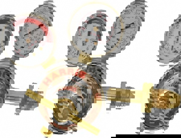 510 CGA Inlet Connection, Male Fitting, 15 Max psi, Acetylene Welding Regulator