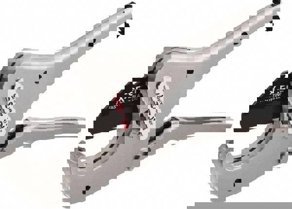 Hand Tube Cutter: 1/8 to 2-3/8