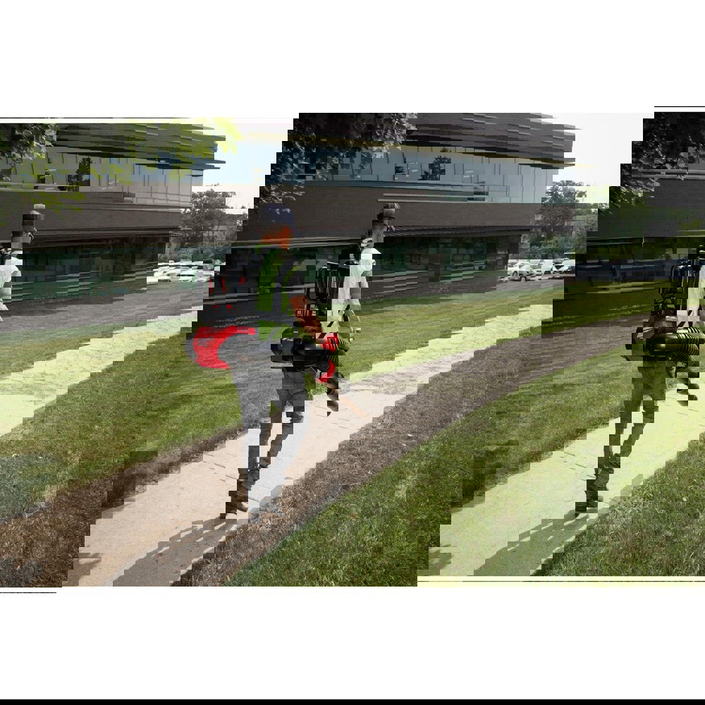 Battery Backpack Blower: 650 CFM