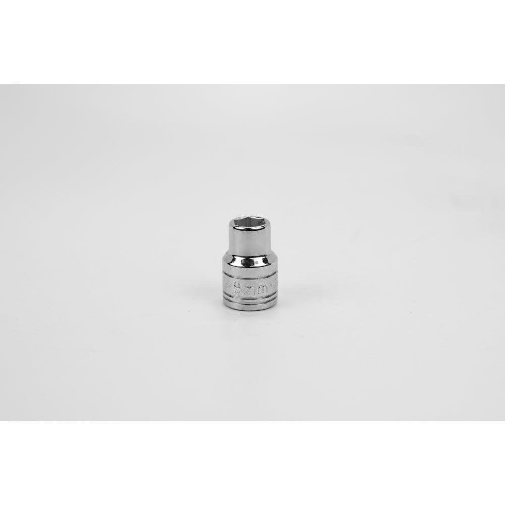 Hand Socket: 3/8