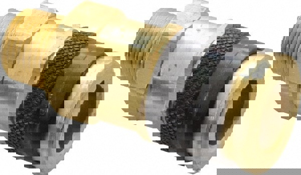 Pneumatic Hose Coupling: 3/8-18