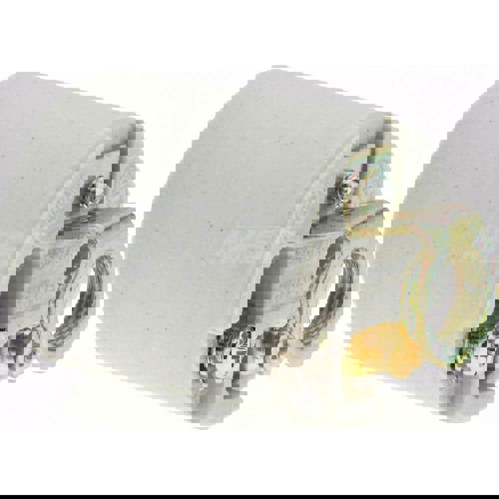 250 VAC, 660 Watt, Medium Base, Keyless Lamp Holder