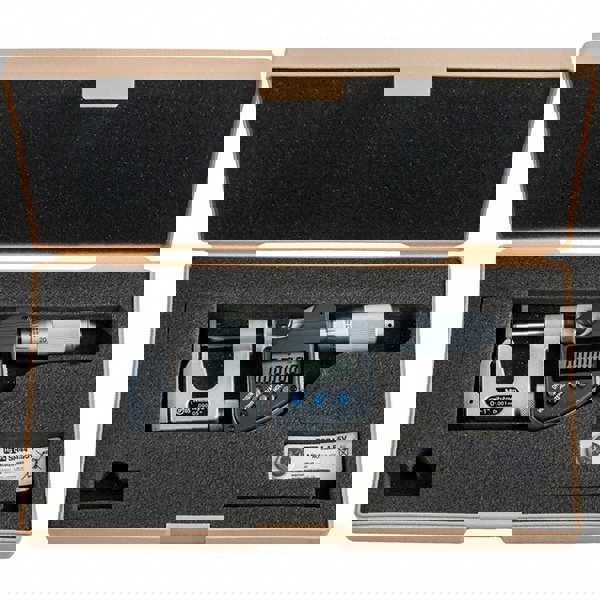 Electronic Outside Micrometer: 1