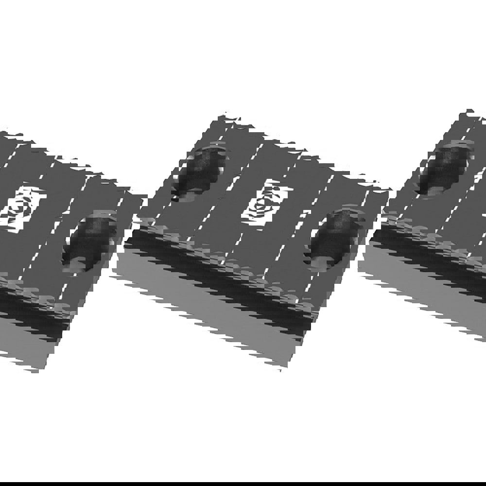 Vise Jaw Grips; Edge Type: Serrated ; Maximum Grip Height (mm): 4.06 ; Maximum Grip Height (Inch): 0.1600 ; Overall Width (mm): 19.0500 ; Overall Width (Decimal Inch - 4 Decimals): 0.7500 ; Minimum Grip Height (mm): 1.27