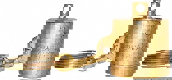 Cam & Groove Coupling: