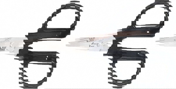 Scissors: Stainless Steel Blade