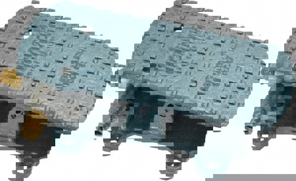 Vise Jaw Accessory: Air Valve