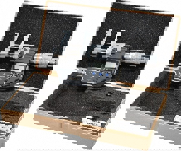 Electronic Inside Micrometer: 1.0000 to 2.0000