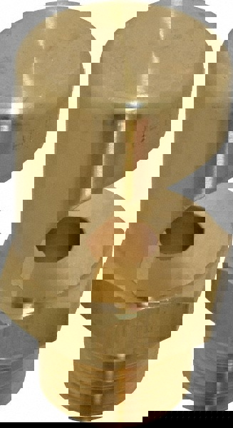 Brass Extra Wide Fan Nozzle: 3/4