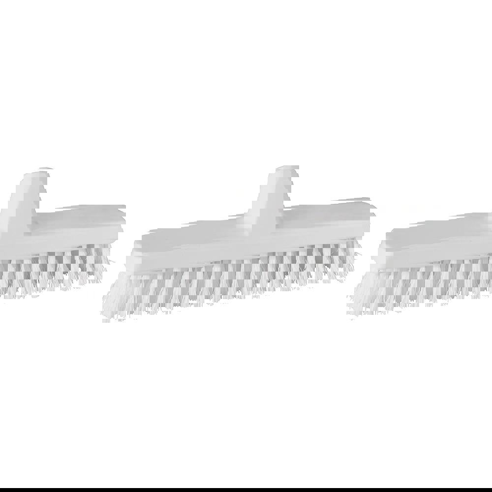 Deck Scrub Brush: Polypropylene Bristles