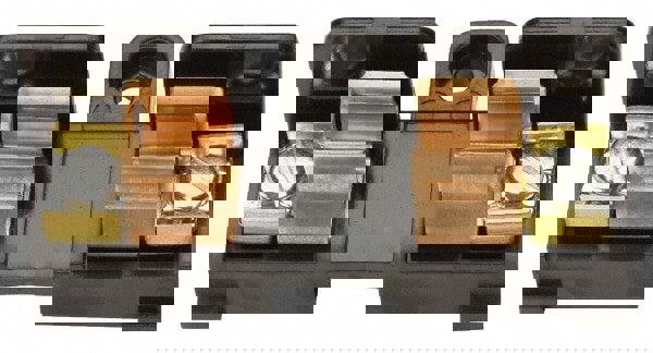 1 Pole, 600 VAC/VDC, 30 Amp, Screw Mount Fuse Block