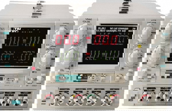 150 Watt, 0 to 5 Amp, 0 to 30 VDC Output, Benchtop Power Supply