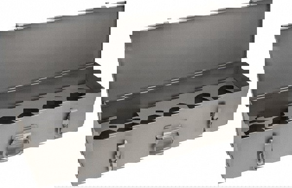 Metal Cutting & Forming Machine Carrying