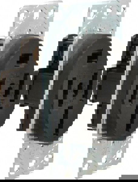 Straight Blade Single Receptacle: NEMA 18-60R, 60 Amps, Ungrounded