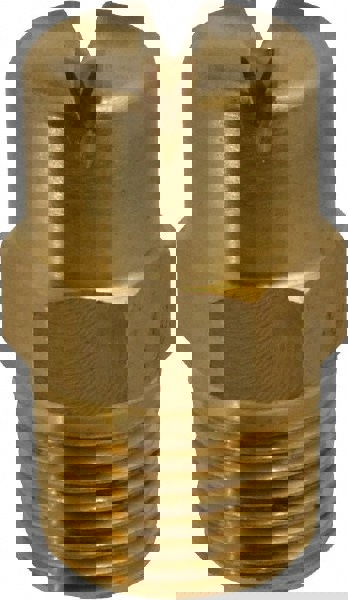 Brass Standard Fan Nozzle: 3/8