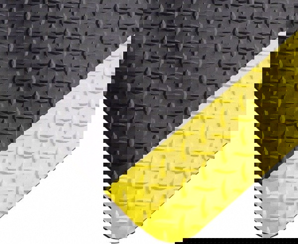 Anti-Fatigue Mat: 12' Long, 3' Wide, 11/16 Thick, Vinyl, Beveled Edges, Heavy-Duty