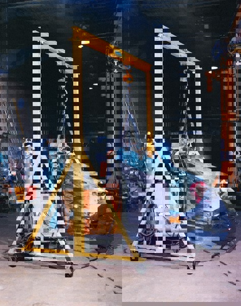 6,000 Lb Steel Gantry Crane