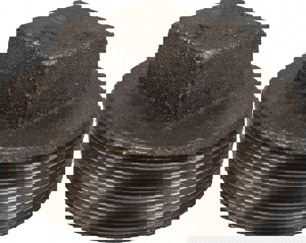 Black Square Plug: 3