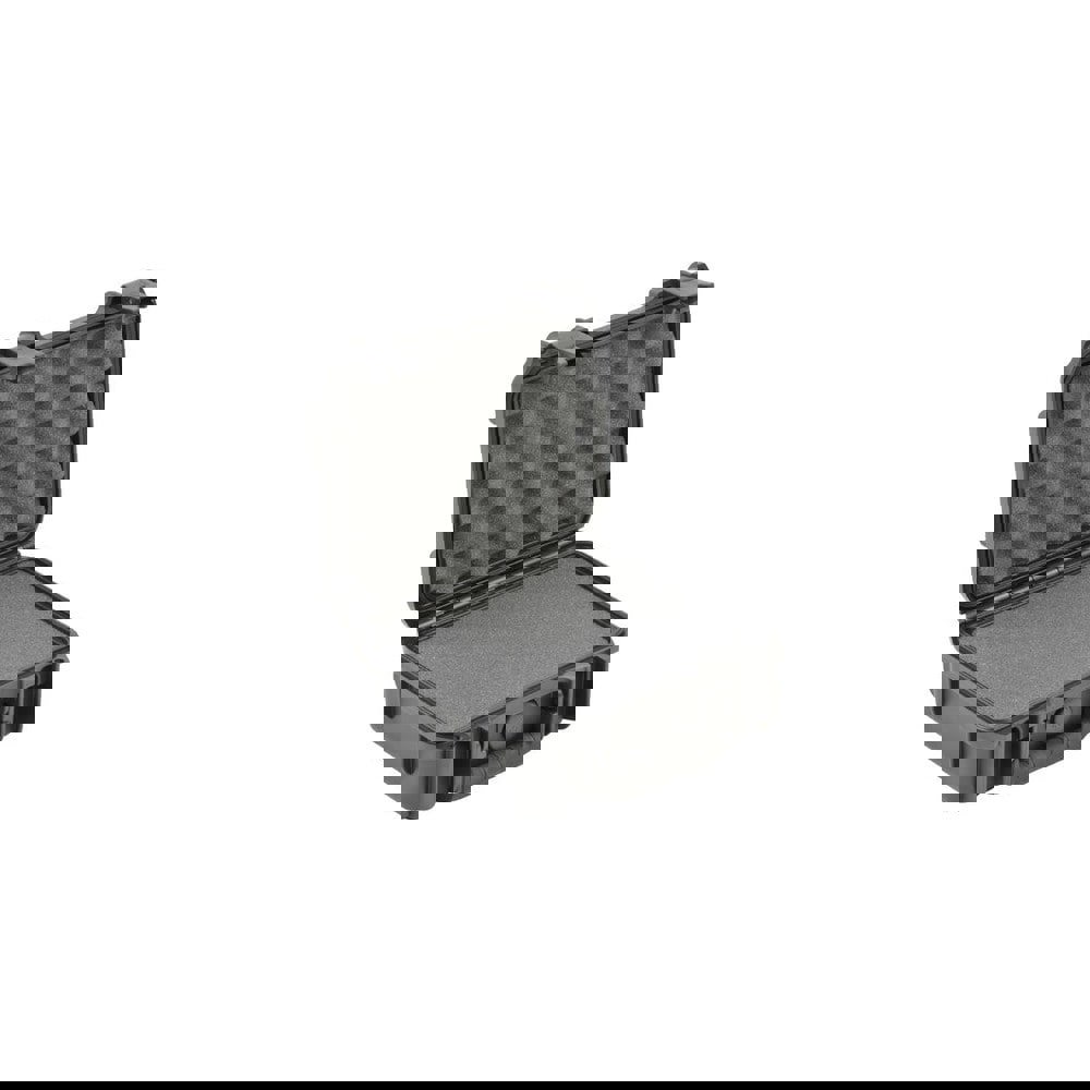 Clamshell Hard Case: Cubed Foam, 9-11/16