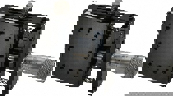 25 Lb. Capacity, 6-32 Mount Hole, 1/2