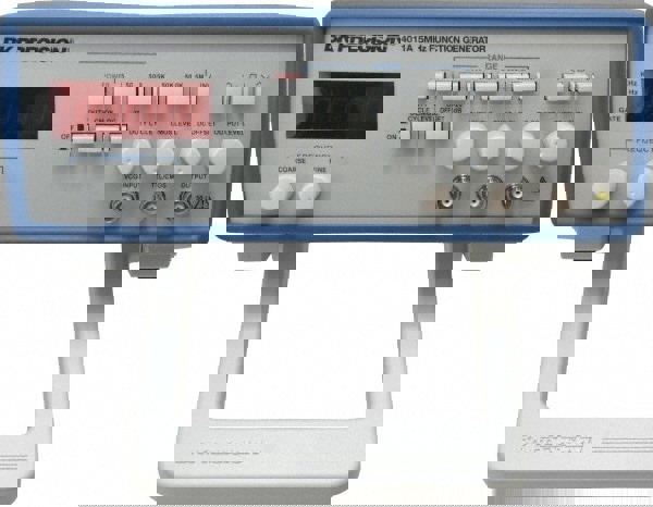 20 dB, 50 Ohm, 5 MHz Sine Wave, LED Display Function Generator