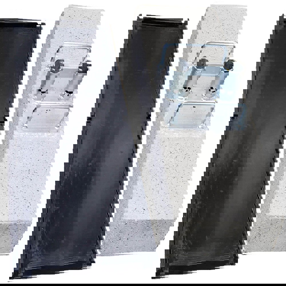 Pipe Rail Fittings; Rail Fitting Type: Portable Base ; Type: Railguard 200 Set And Prevent Base ; Material: Steel ; Color: Gray ; Manufacturer's Part Number: 411-002-000 ; Finish Coating: Galvanized