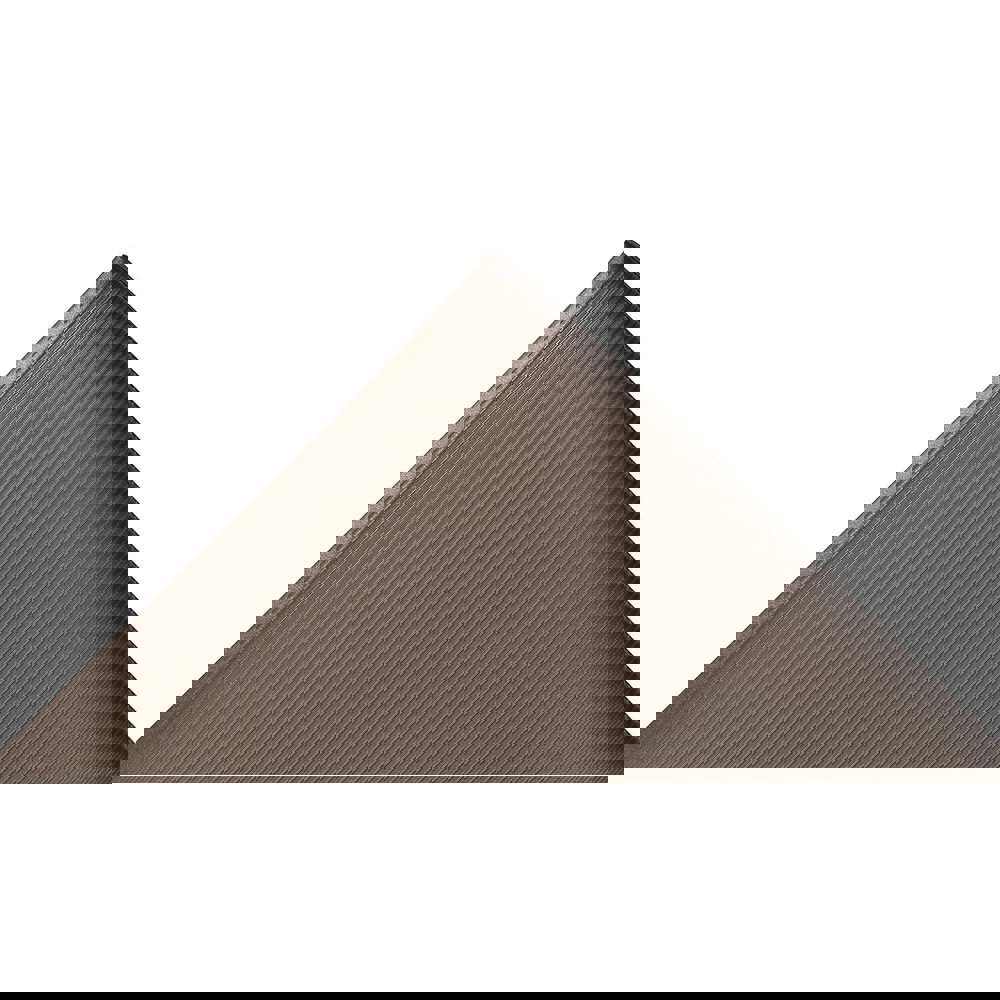 Blade Runner with Dyan-Shield. is an anti-fatigue mat that is designed to provide traction with its corrugated rib top surface that run down the mat allowing for sure footing and is easy to sweep clean. The NoTrax. exclusive Dyna-Shield. PVC foam is manu