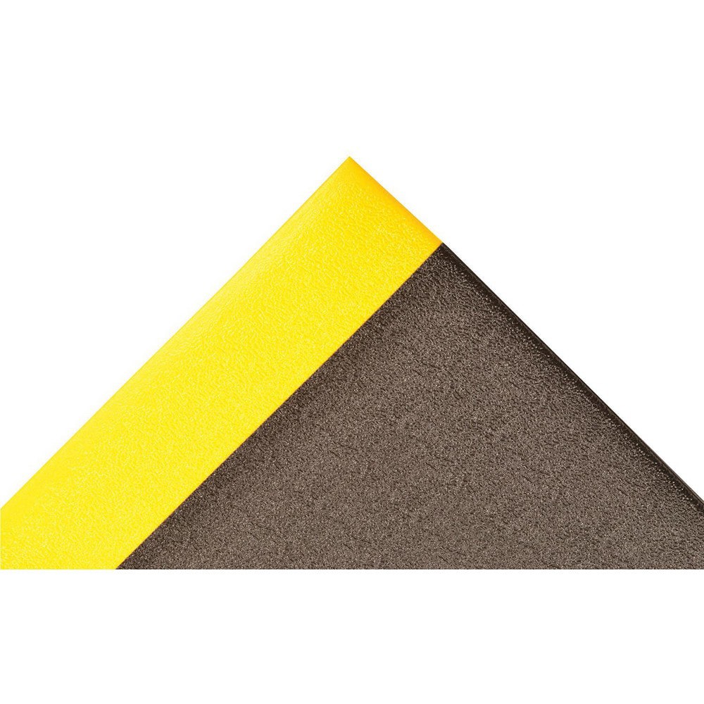 Pebble Step Sof-Tred with Dyan-Shield. is an anti-fatigue mat that is designed to provide traction with its non-directional pebble embossed top surface that allows for sure footing and is easy to sweep clean. The NoTrax. exclusive Dyna-Shield. PVC foam i