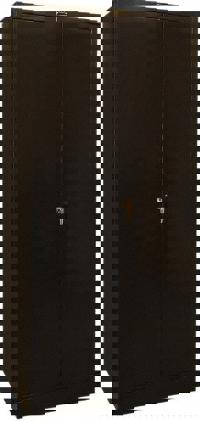 400 Series Stationary Solid Storage Cabi