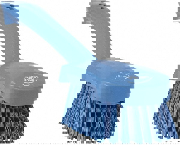 Scrub Brush: Polyester Bristles