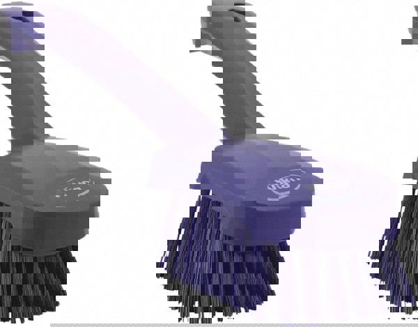 Scrub Brush: Polyester Bristles