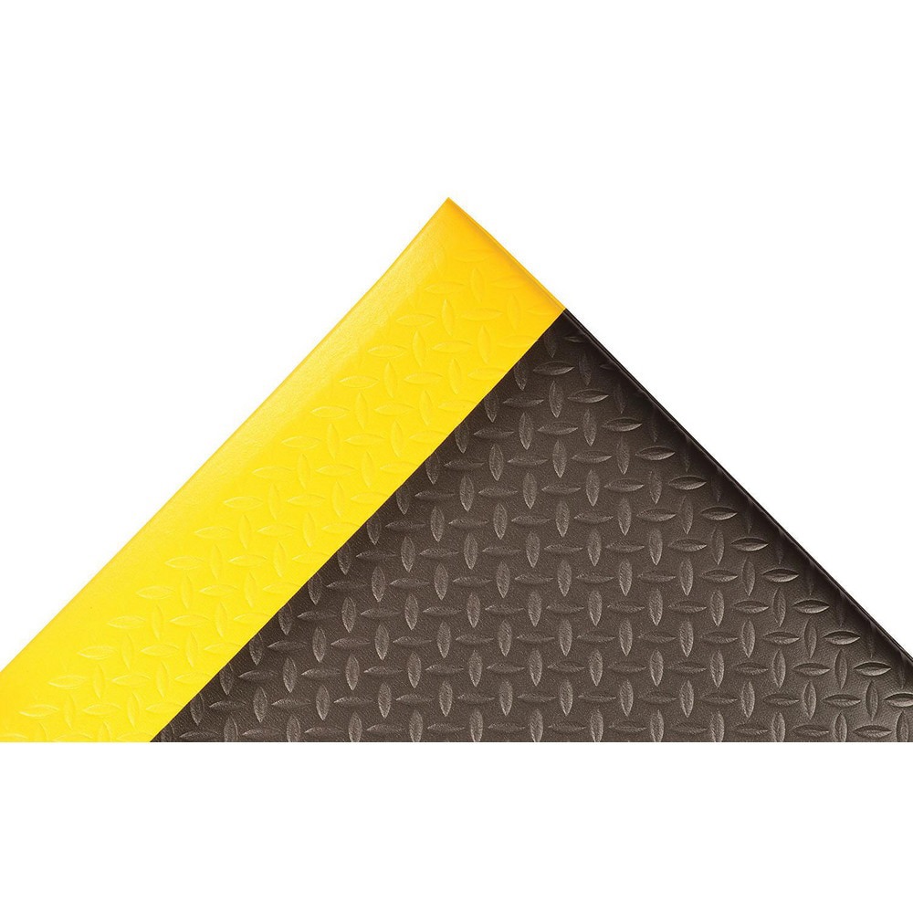 Diamond Sof-Tred with Dyan-Shield. is an anti-fatigue mat that is designed to provide traction with its non-directional diamond plate embossed top surface that allows for sure footing and is easy to sweep clean. The NoTrax. exclusive Dyna-Shield. PVC foa