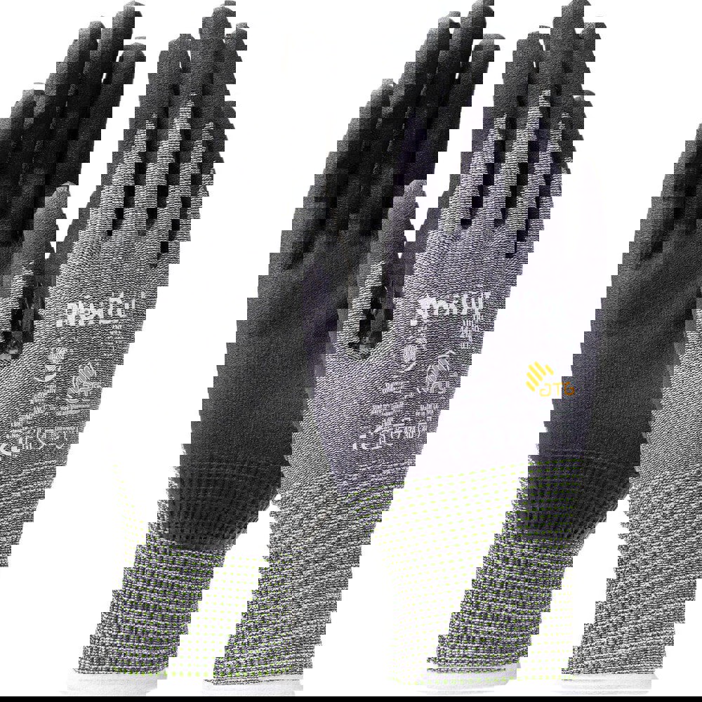 Cut & Puncture Resistant Gloves; Coating Material: Micro-Foam Nitrile ; Coating Coverage: Palm & Fingers ; Glove Type: Cut-Resistant ; ANSI/ISEA Cut Resistance Level: A4 ; Primary Material: Engineered Yarn ; Lining Material: Engineered Yarn