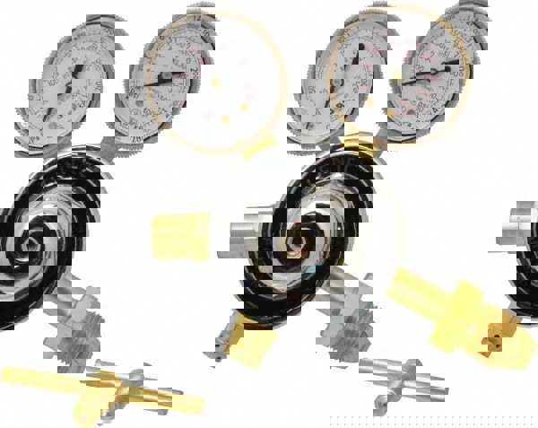 5,000 CFH Flow Range, 580 CGA Inlet Connection, Male Fitting, 175 Max psi, Inert Gas Welding Regulator